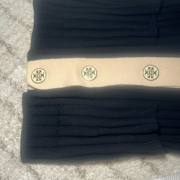 Tory Burch Wool Cardigan Sweater – Size Small – Black & Cream – Logo Buttons - Picture 5 of 12